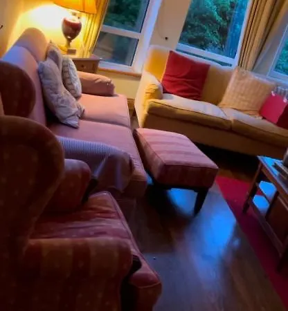 Quiet Luxury Walk To The Sea