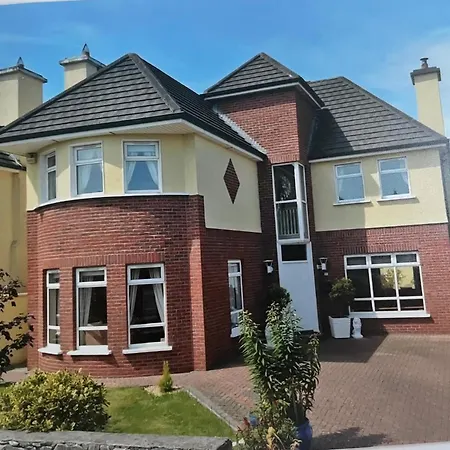 Quiet Luxury Walk To The Sea *