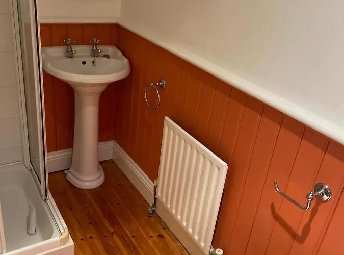 Quiet Luxury Walk To The Sea *